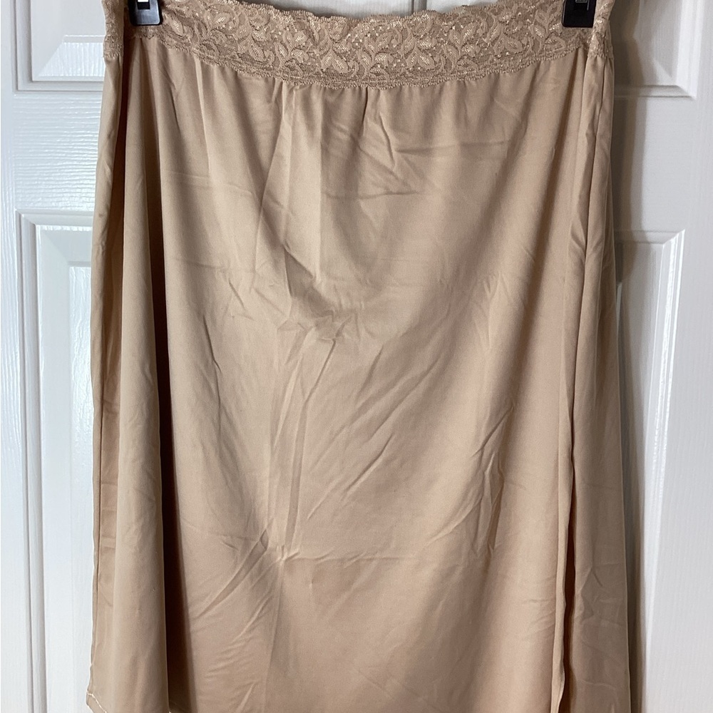 vassarette Beige Lace Waist Slip
